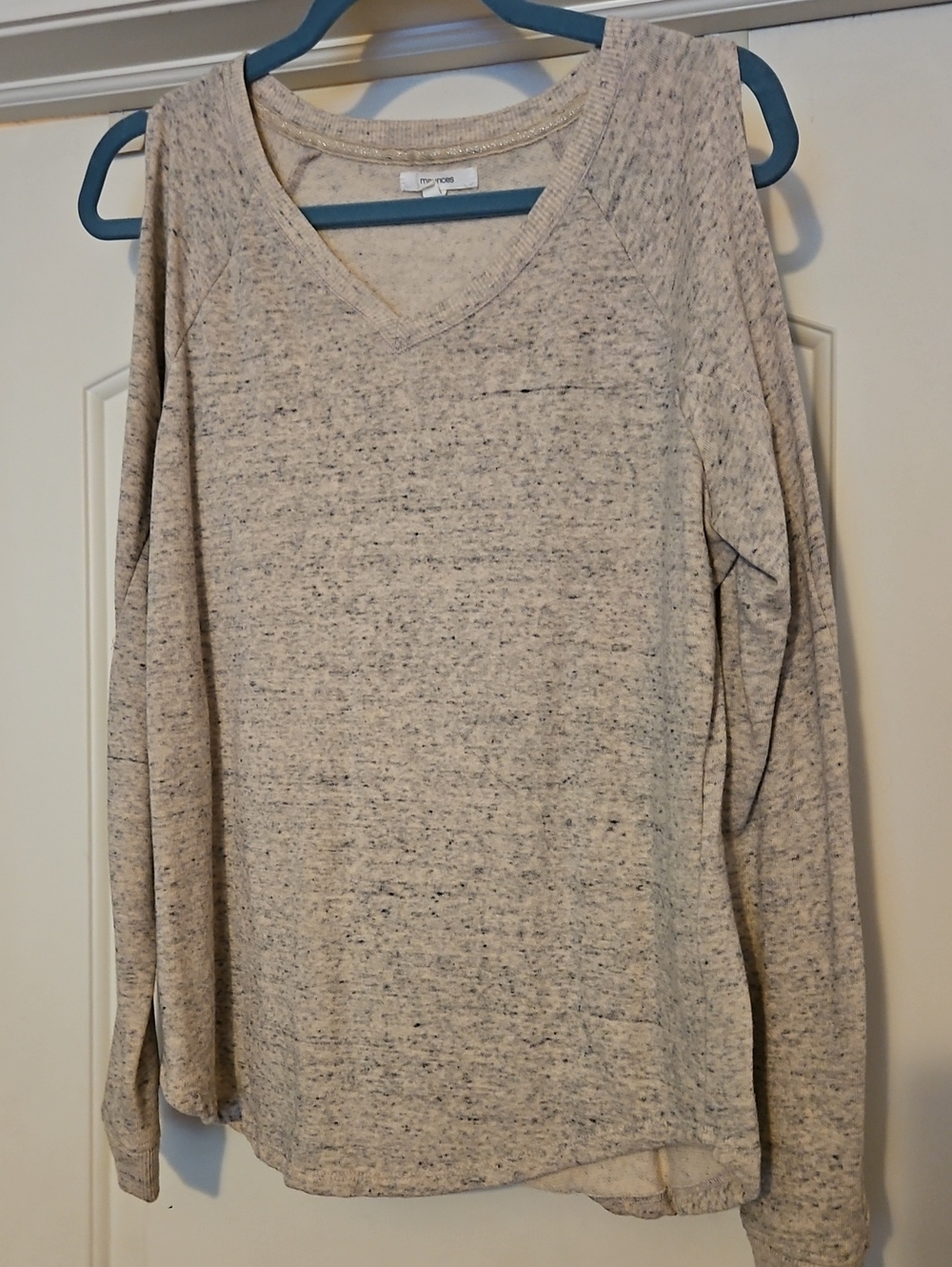 Maurices Oatmeal Speckled Cold-Shoulder V-Neck Sweatshirt